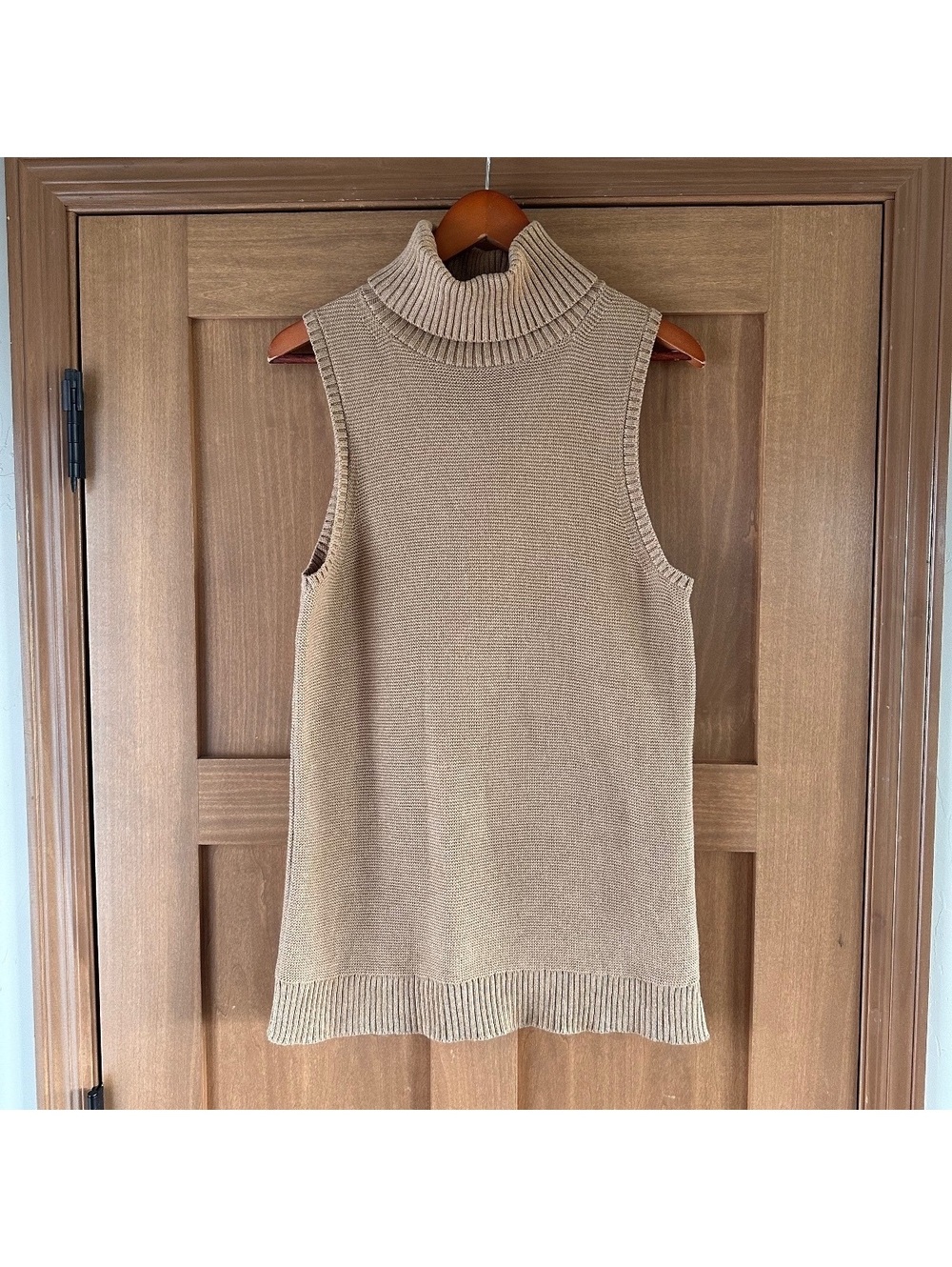 J.Crew Sleeveless Turtleneck Knit Sweater Tank in Heather Acorn Women’s Medium